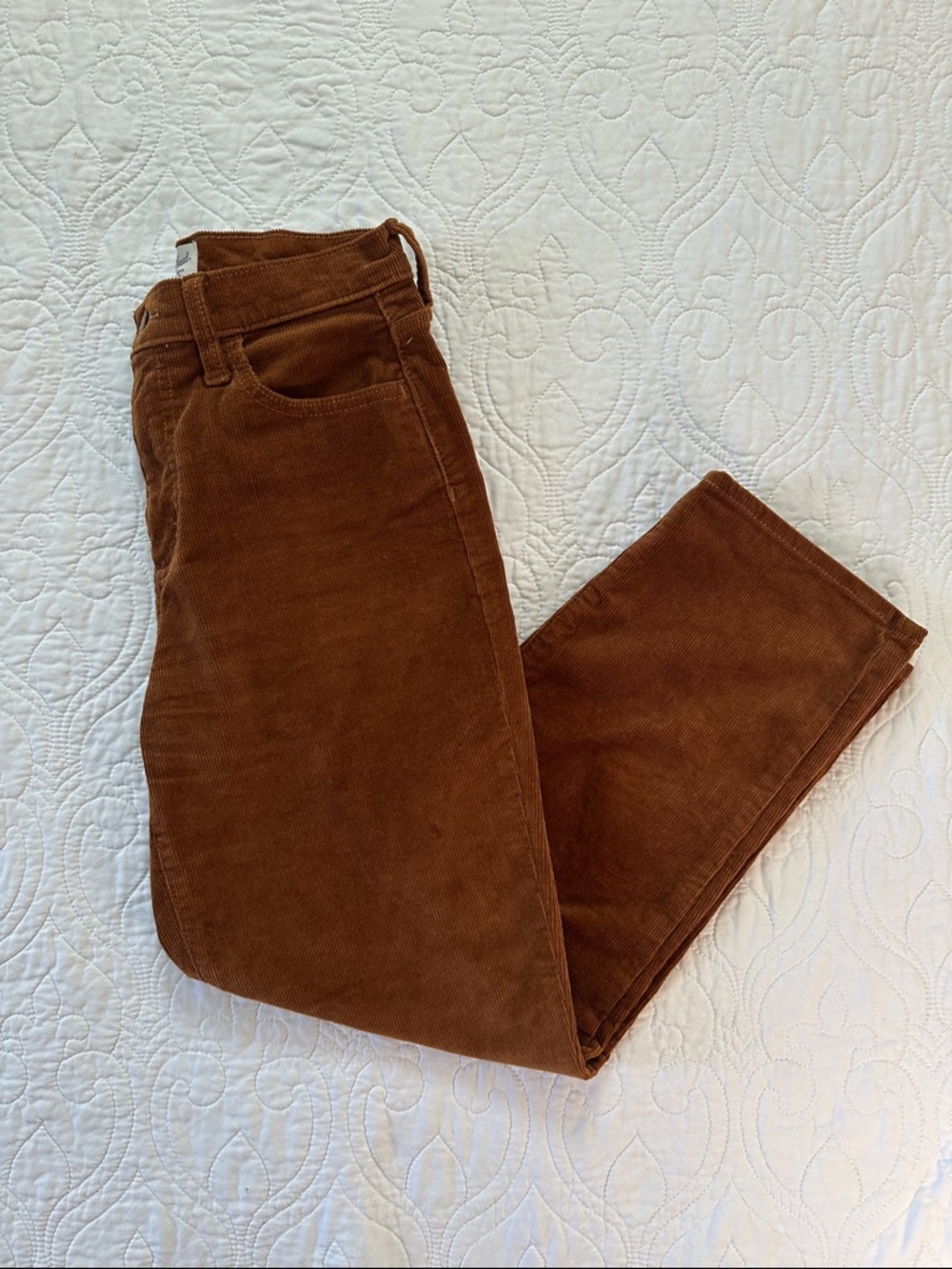 Universal Thread Rust Brown Corduroy Vintage Straight Pants size 0/25R - Picture 3 of 9